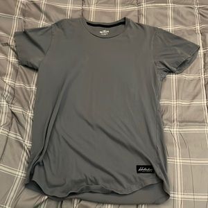 Hollister tee shirt